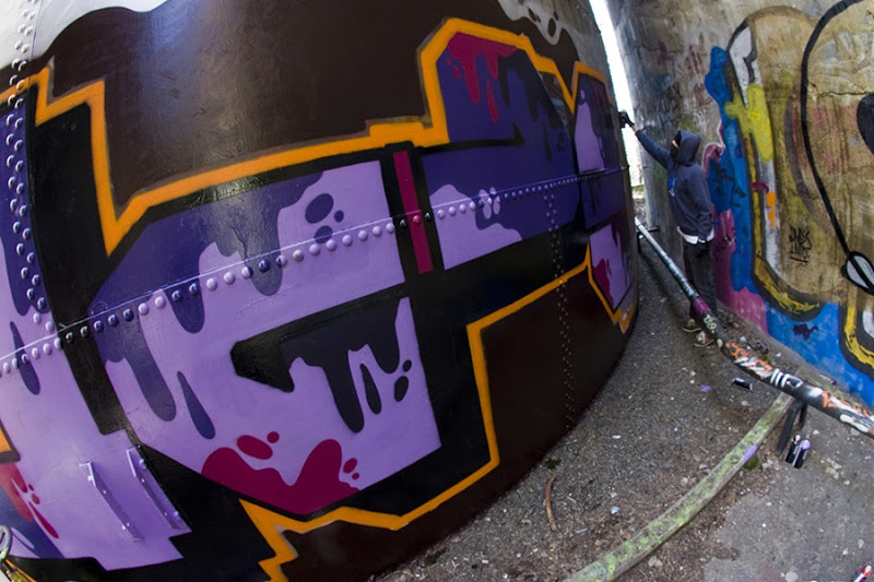 UZI ONE – WUFC SDK x Ironlak – Ironlak Spray Paint, Graffiti 