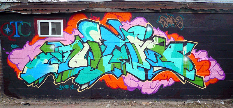 Quija, graffiti, Ironlak