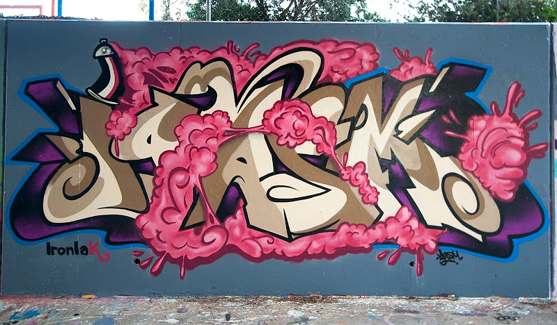 Igasm, Chicks On Powerstrips, Uset, graffiti, Ironlak