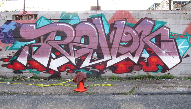VIZIE, REVOK, graffiti, Ironlak