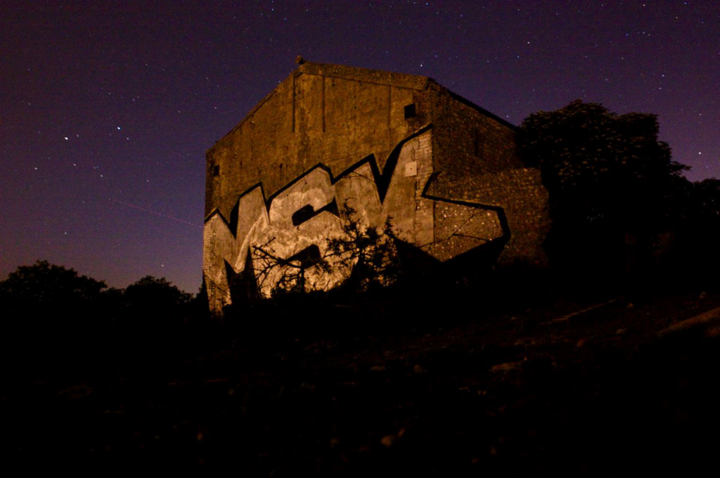 ROARKE, STAY UP, STAY FRESH, Aroe, graffiti, Ironlak