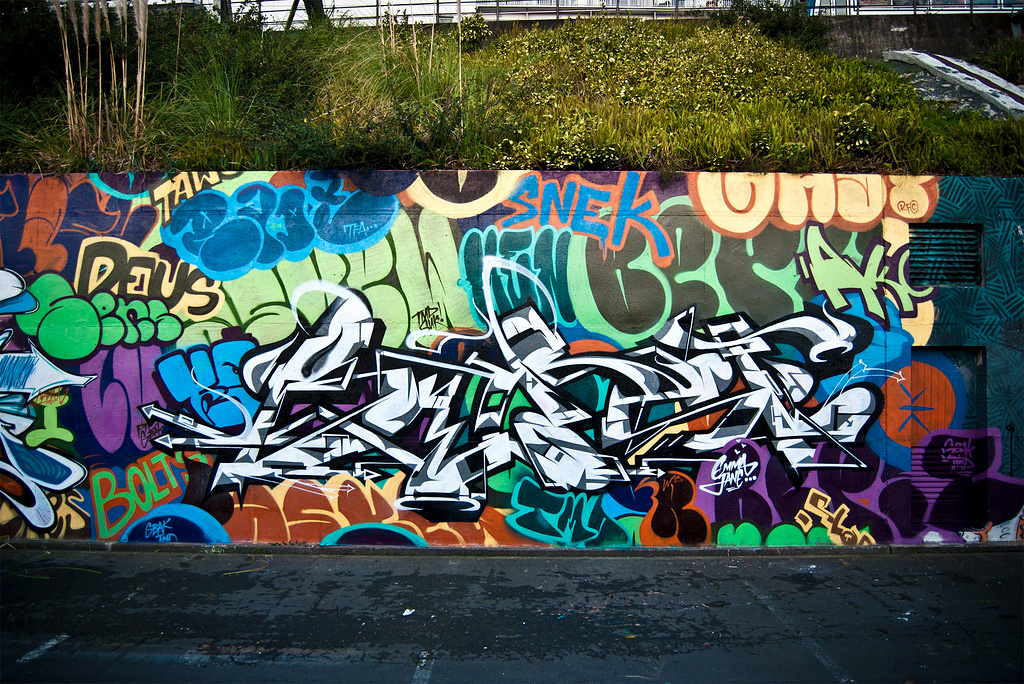 SAVES TMD, NHAM, BERST, graffiti, Ironlak