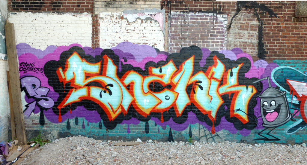 DMOTE, graffiti, Ironlak