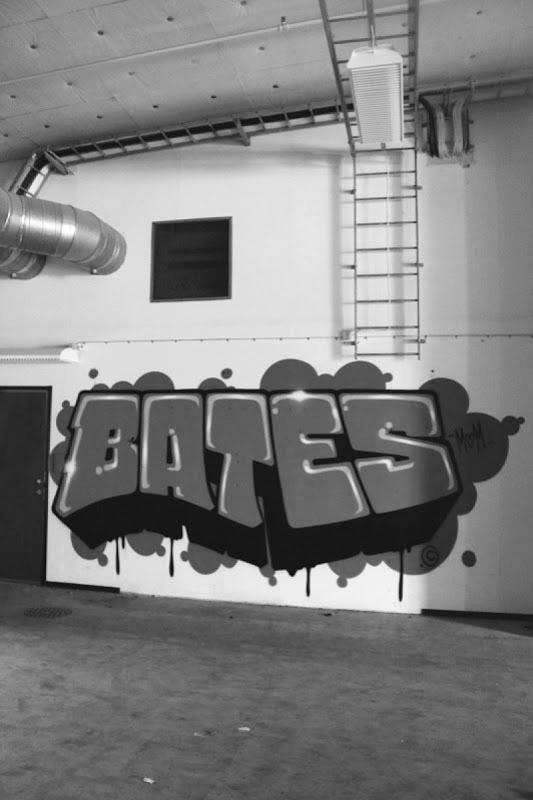 Bates, graffiti, Ironlak