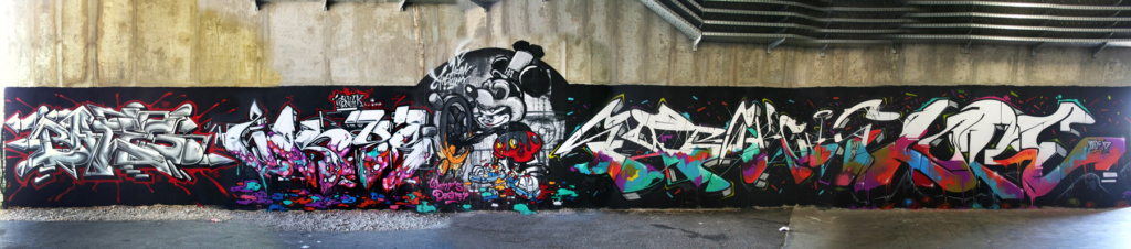 Mr WANY, BATES, graffiti, Ironlak