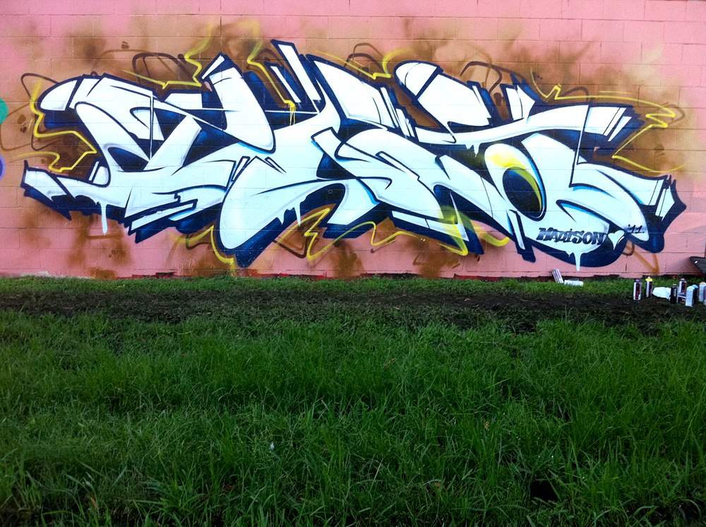 TUES, graffiti, Ironlak