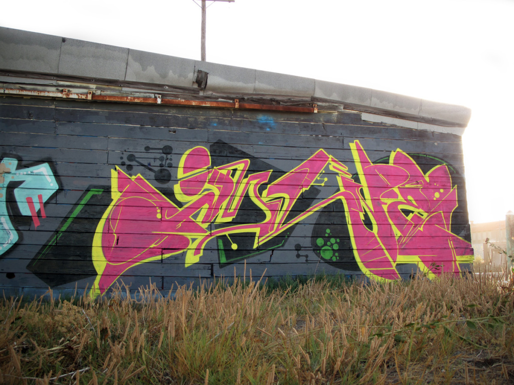 JURNE, MUCH, graffiti, Ironlak