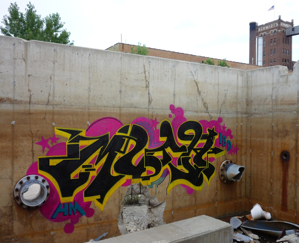 JURNE, MUCH, graffiti, Ironlak