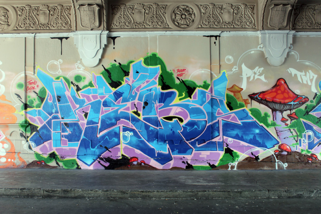 JURNE, graffiti, Ironlak