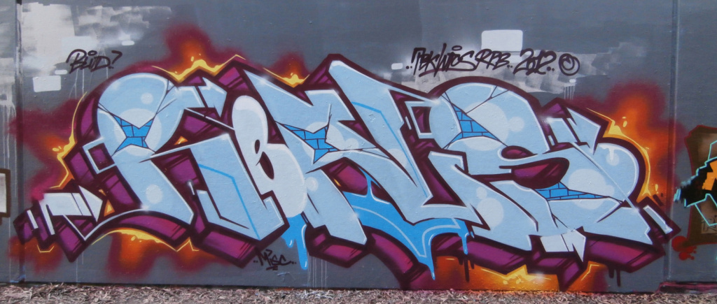 Reals, graffiti, Ironlak