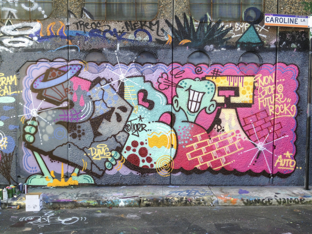 TUES, DYMS, graffiti, Ironlak