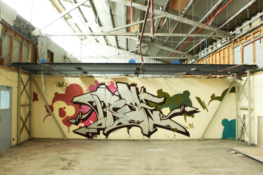 VENOM, SIRUM, graffiti, Ironlak