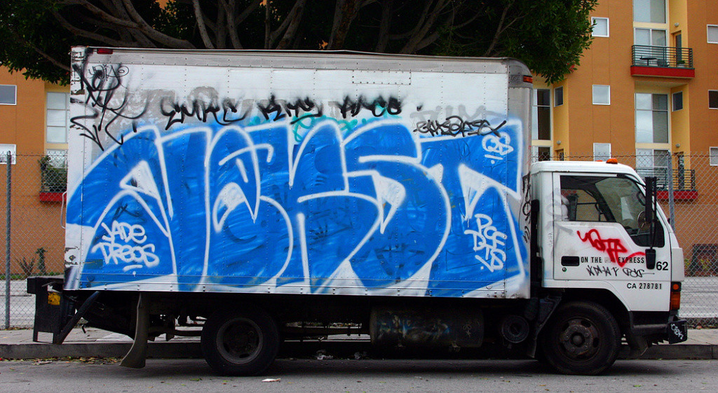 NEKST, graffiti, Ironlak