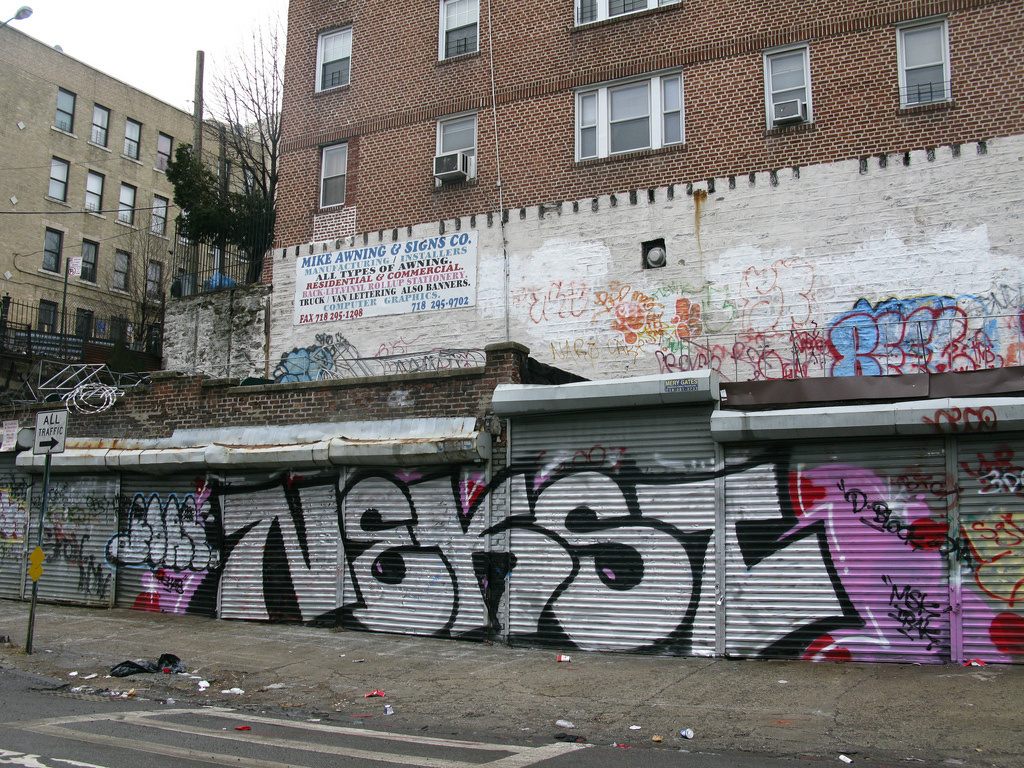 NEKST, graffiti, Ironlak