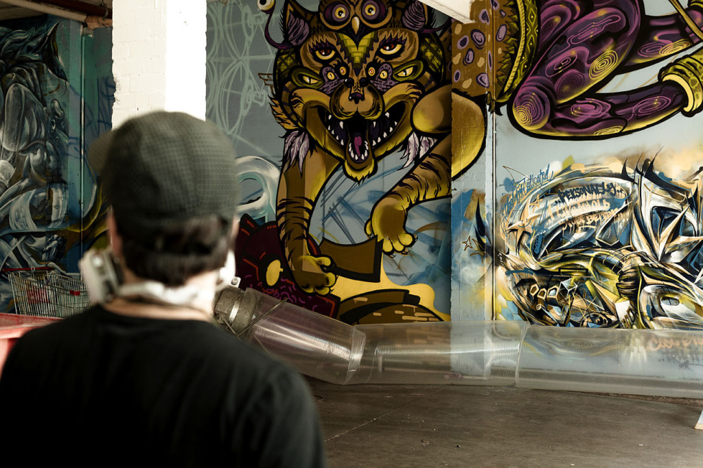 Linz, Reals, Sofles, Meks, Sauce, Tues, Vans the Omega, Treas, Adelaide, graffiti, Ironlak