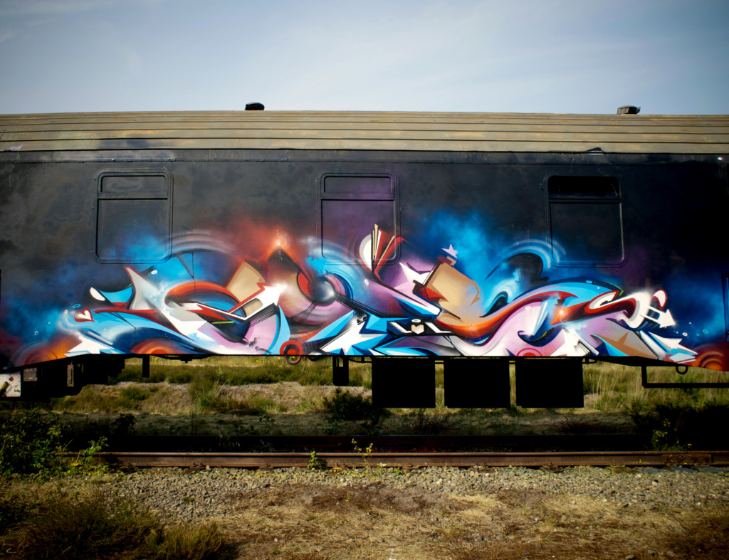 DOES, DVATE, graffiti, Ironlak