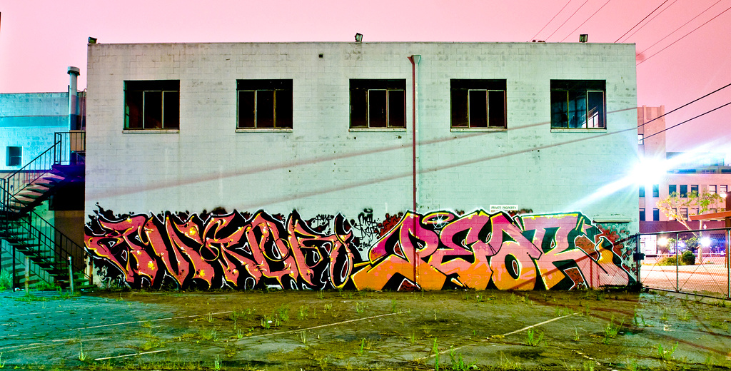 AUGORA, PEAR, graffiti, Ironlak