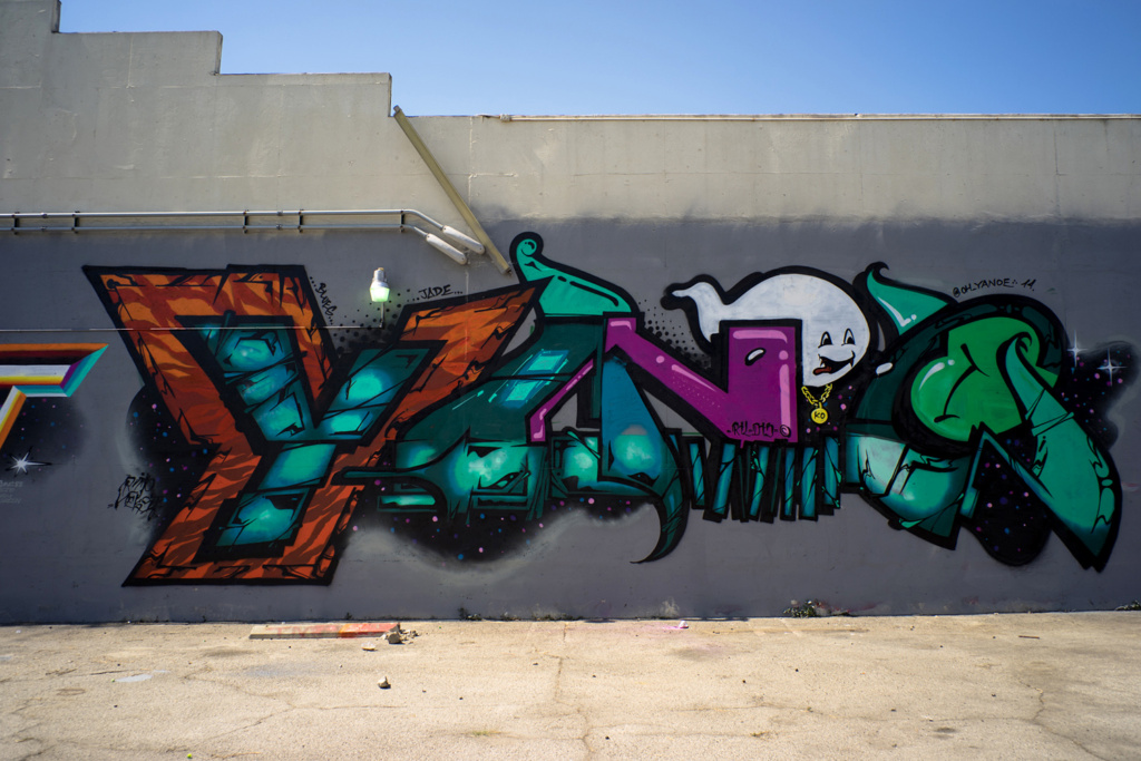 PANTONE, YANOE, graffiti, Ironlak