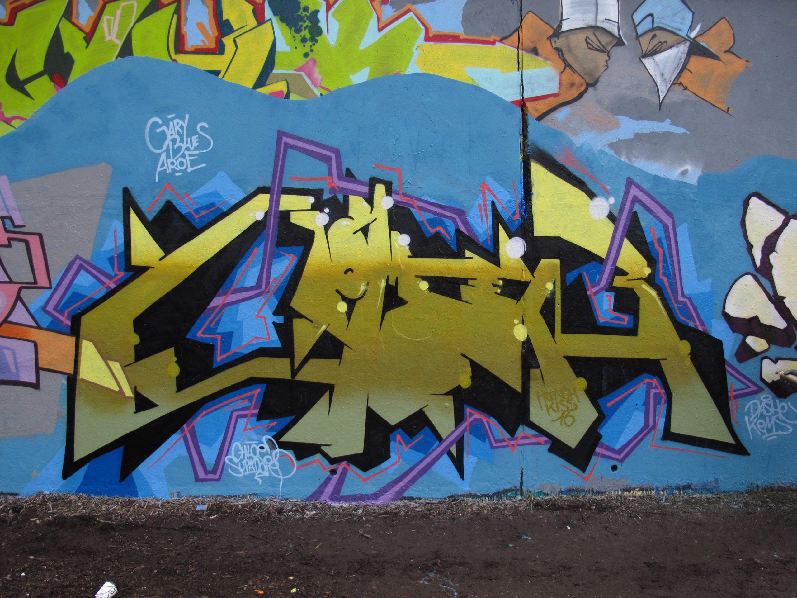 Gomer Ironlak Graffiti