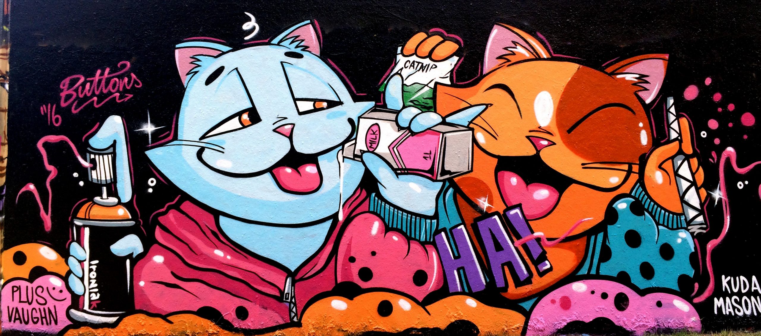 Buttons Ironlak Graffiti Cats