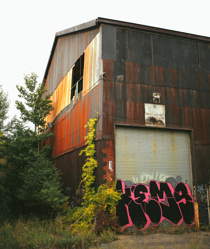 KEMS The Rust Belt Graffiti Ironlak